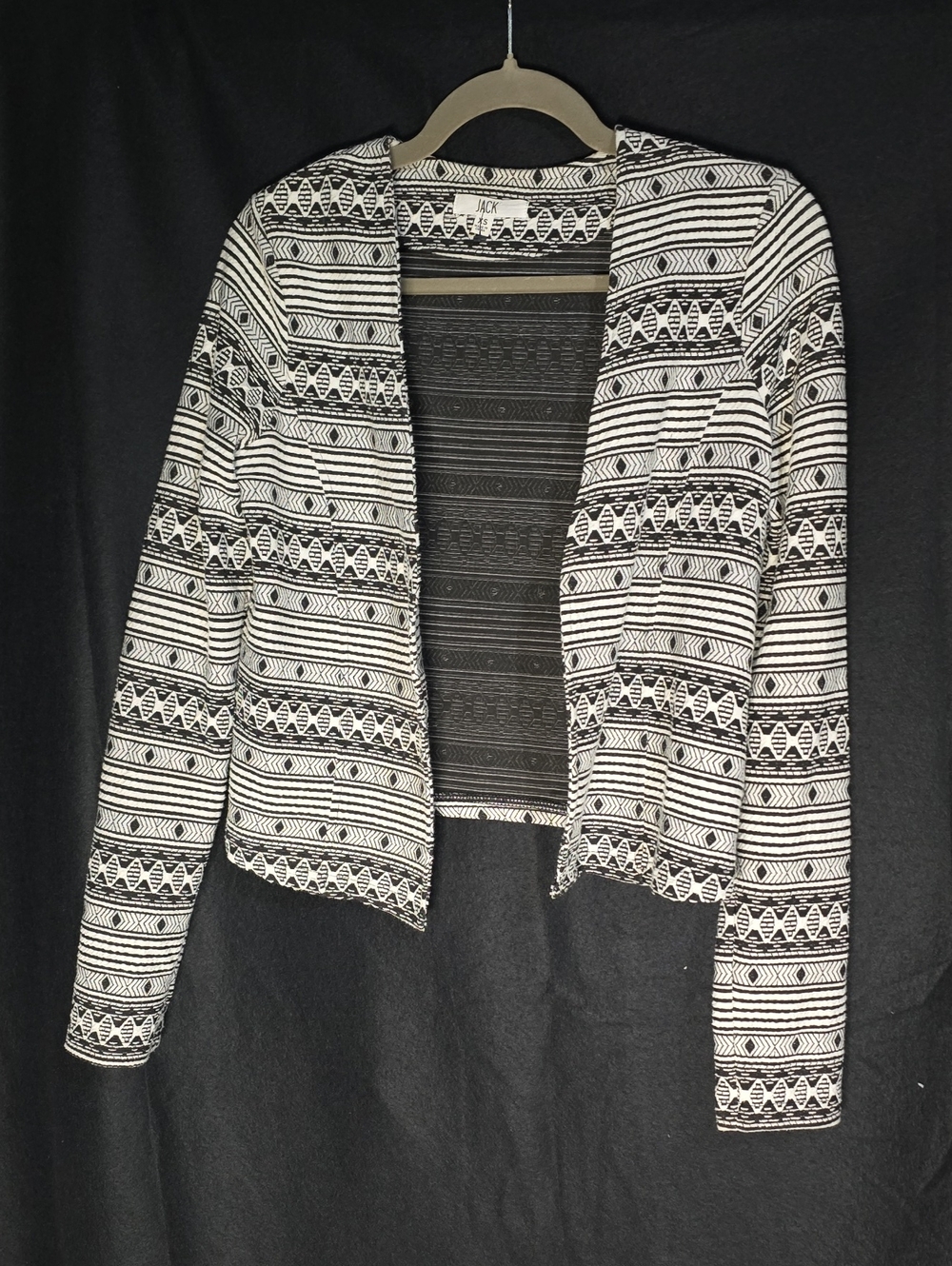 Jack by BB Dakota Black & White Geometric Open-Front Cardigan
